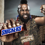 Snickers: Une campagne qui joue sur les fautes de frappe